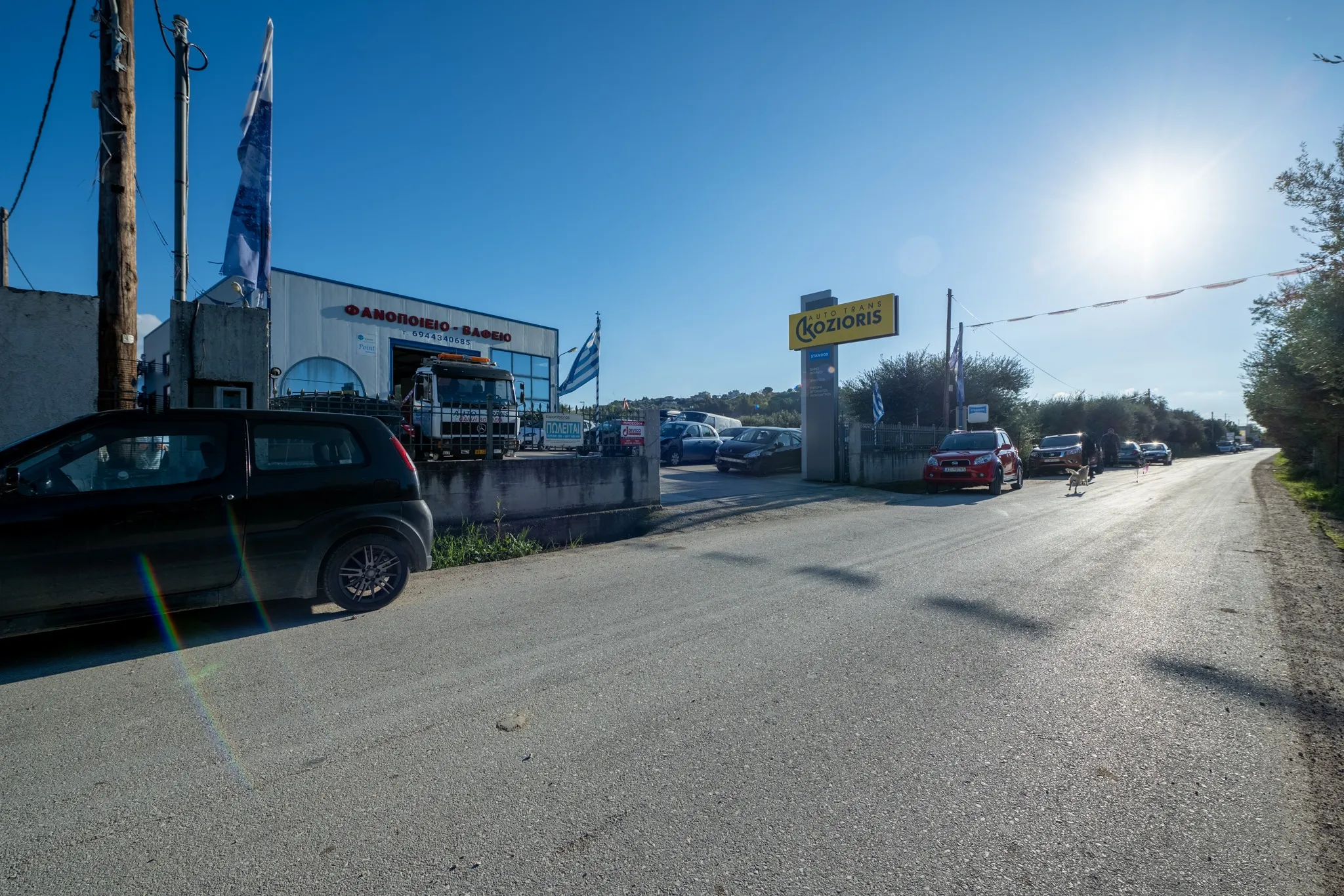 listing card gallery