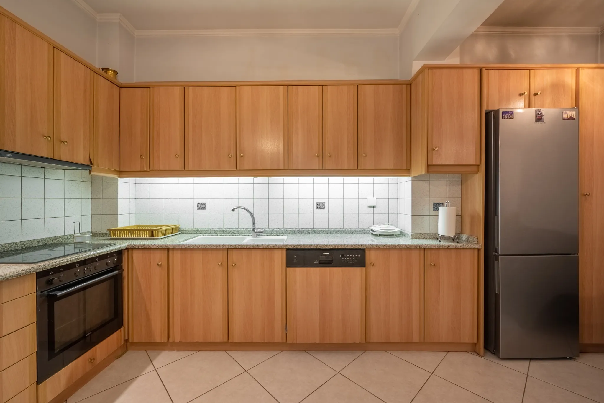 listing card gallery