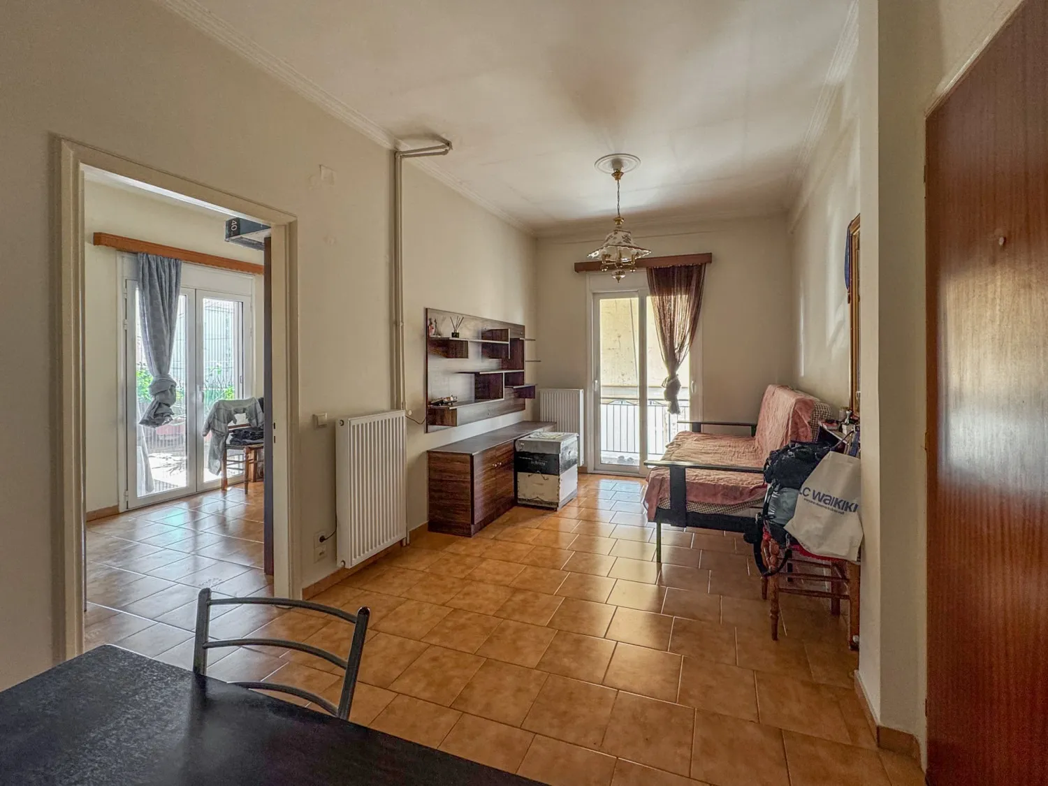 listing card gallery